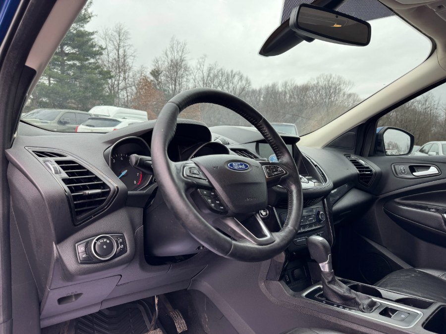 Used 2017 Ford Escape Titanium image 14