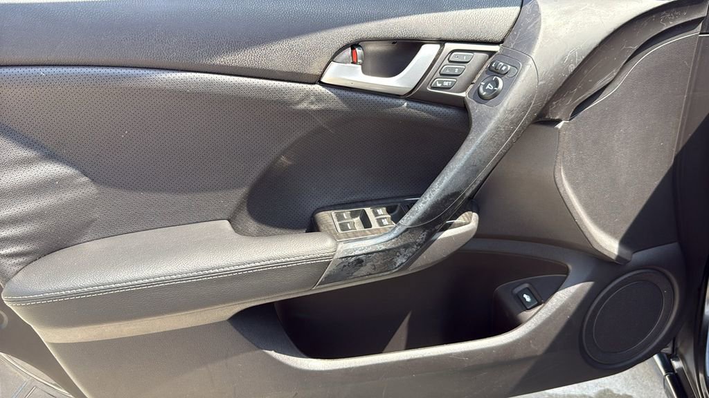 Used 2011 Acura TSX 2.4 image 18