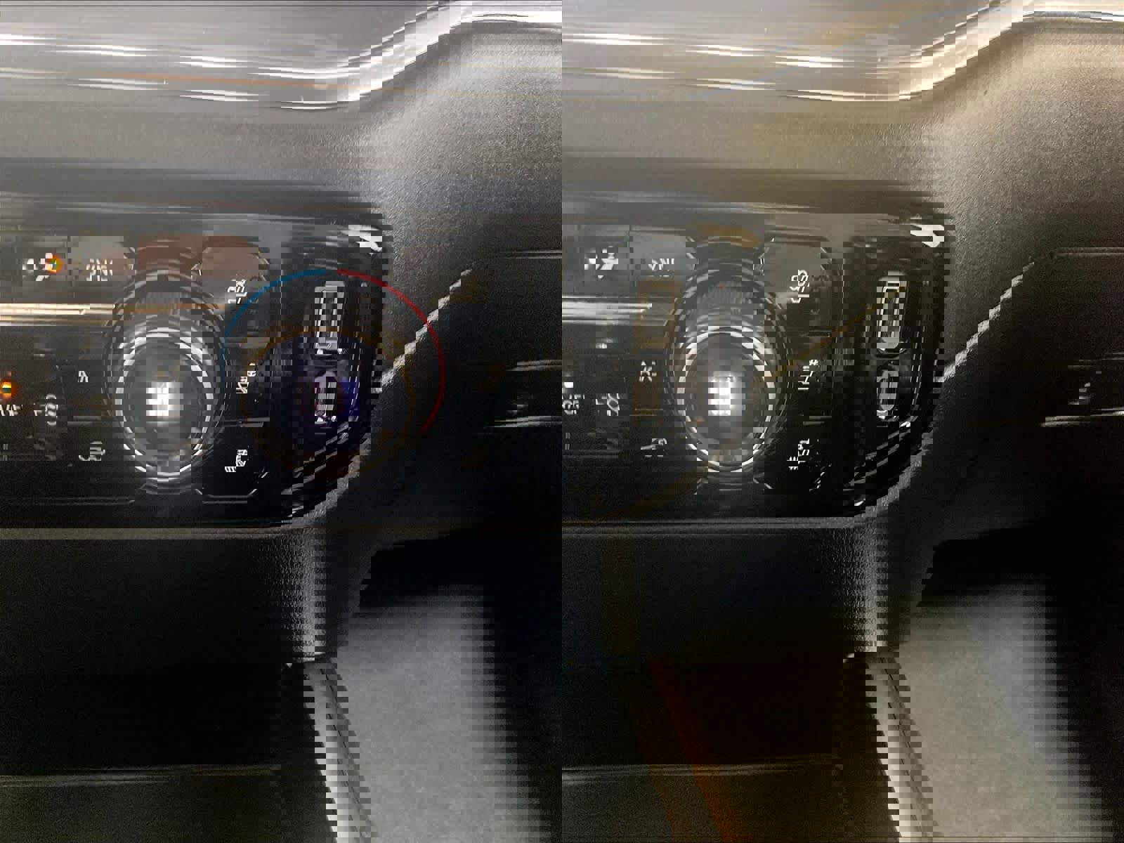 Used 2023 Chevrolet Silverado 1500 High Country w/ Technology Package image 26