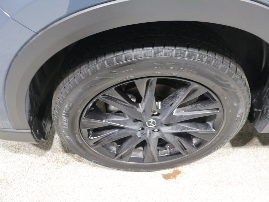 Used 2025 MAZDA CX-5 Carbon Edition AWD/4WD image 9