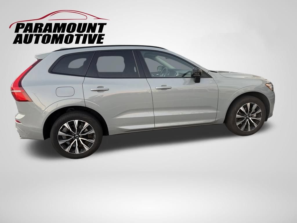 Used 2024 Volvo XC60 B5 Core w/ Protection Package Premier AWD/4WD image 9