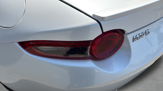 Used 2023 MAZDA MX-5 Miata Grand Touring w/ Weather Package RWD image 41