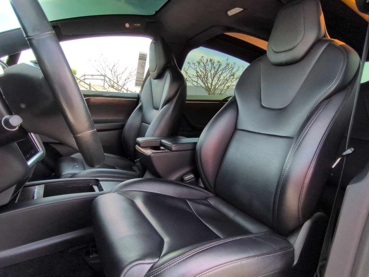 Used 2017 Tesla Model X 75D image 20