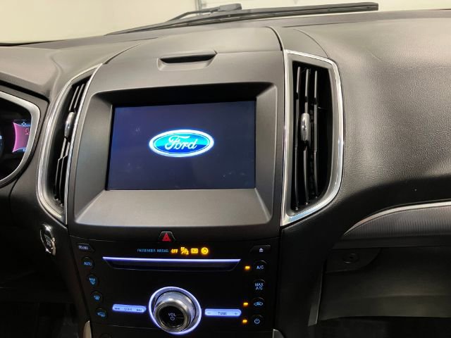 Used 2019 Ford Edge Titanium FWD image 56
