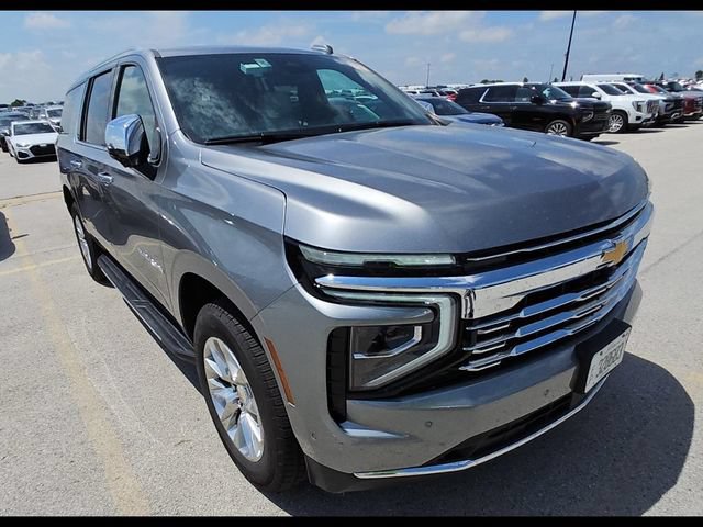 Used 2026 Chevrolet Suburban Premier AWD/4WD image 4