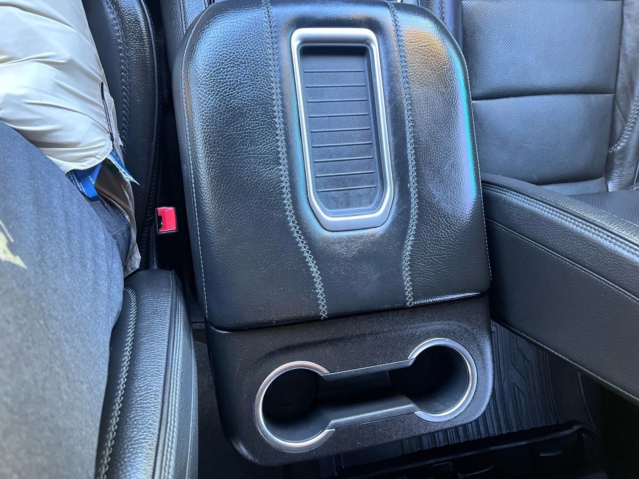 Used 2021 GMC Yukon XL Denali w/ Denali Premium Package image 22