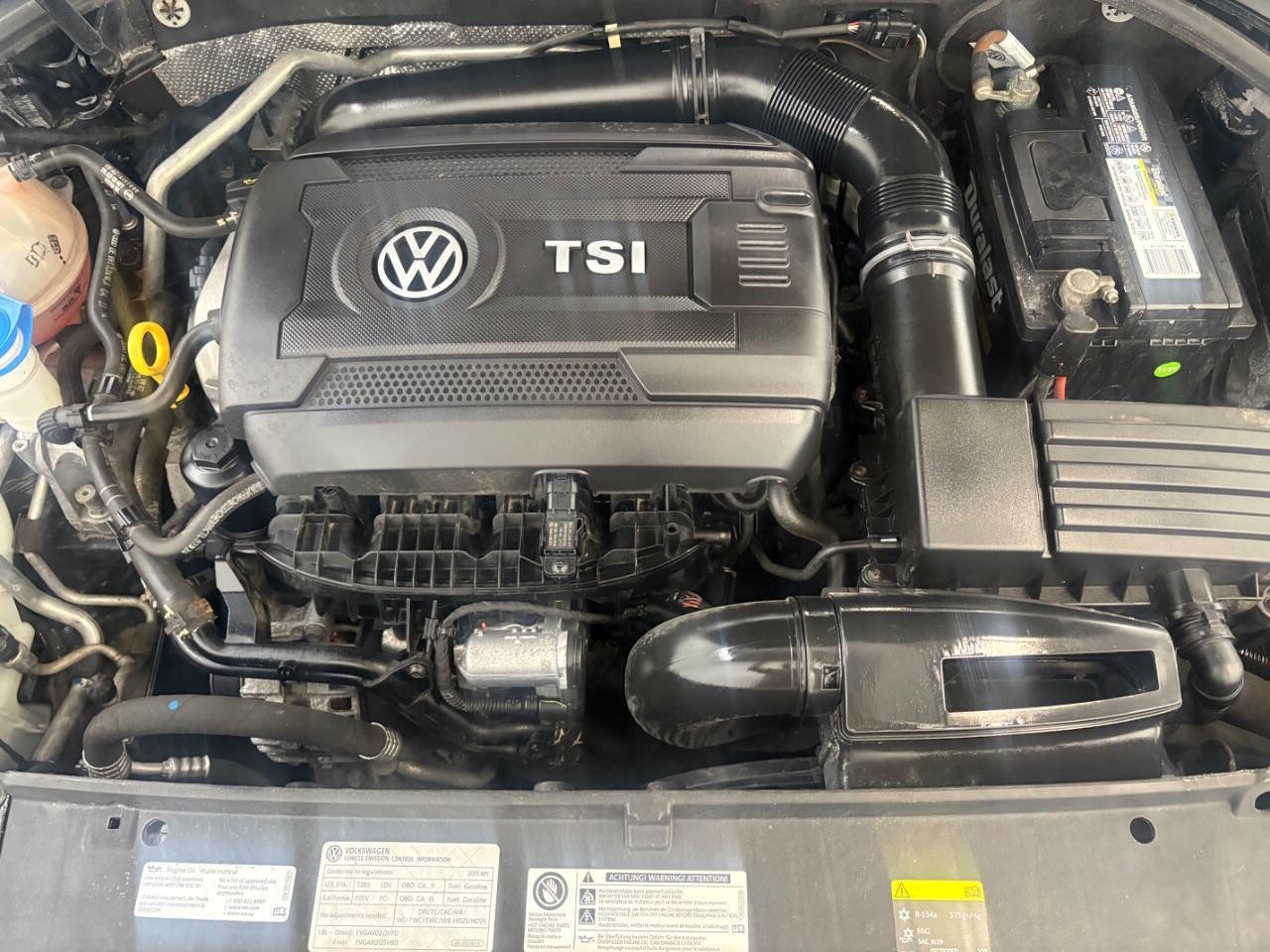 Used 2015 Volkswagen Passat 1.8T Wolfsburg Edition image 23