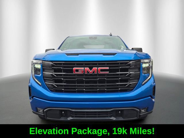 Used 2023 GMC Sierra 1500 Elevation RWD image 2