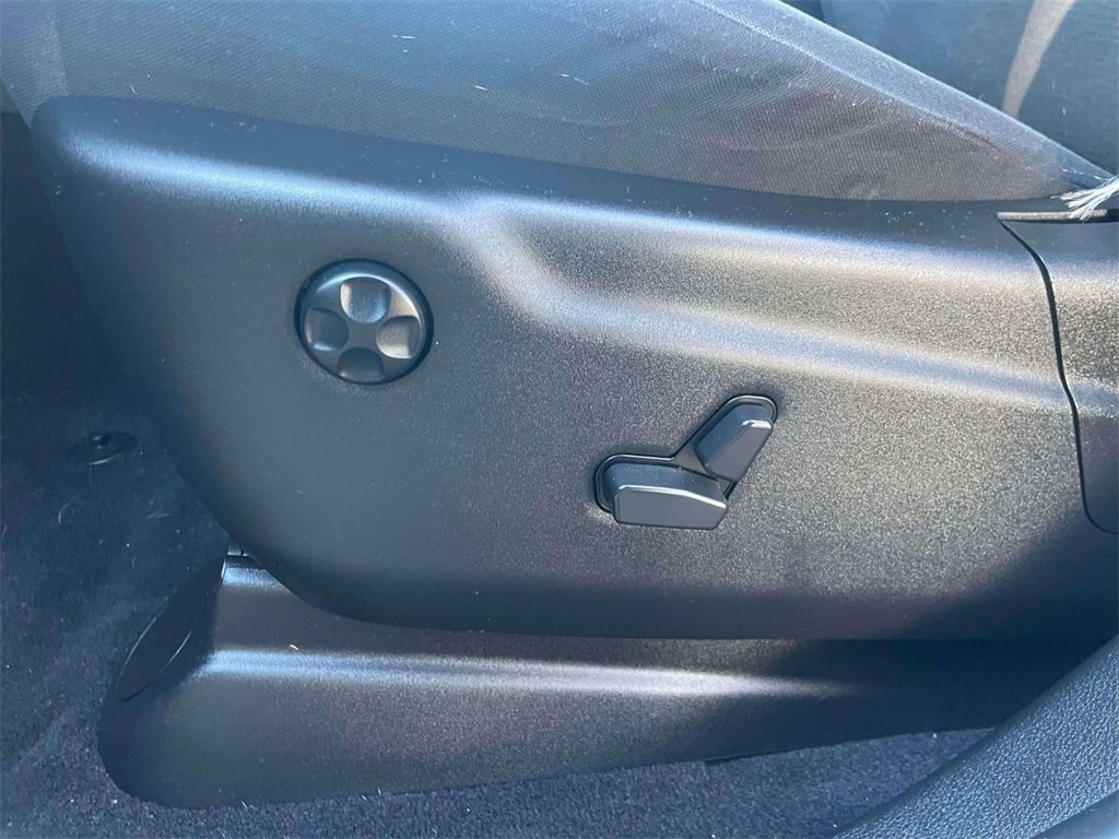 Used 2021 Dodge Durango SXT image 17