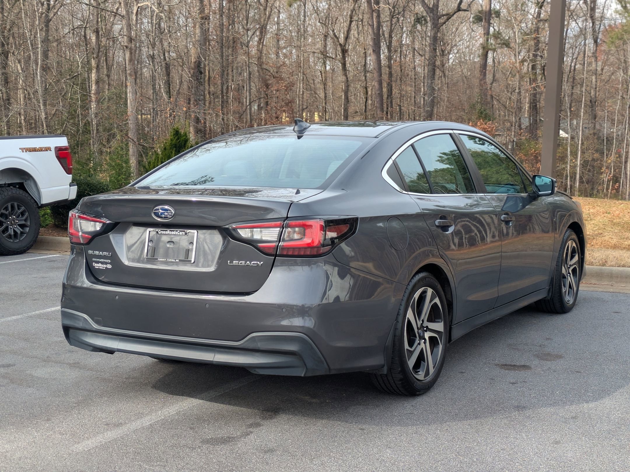 Used 2020 Subaru Legacy Limited w/ Popular Package #3 image 3