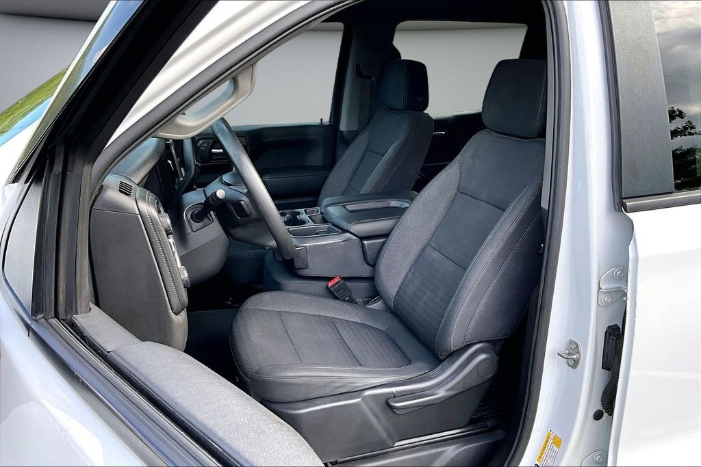 Used 2020 Chevrolet Silverado 1500 LT AWD/4WD image 22