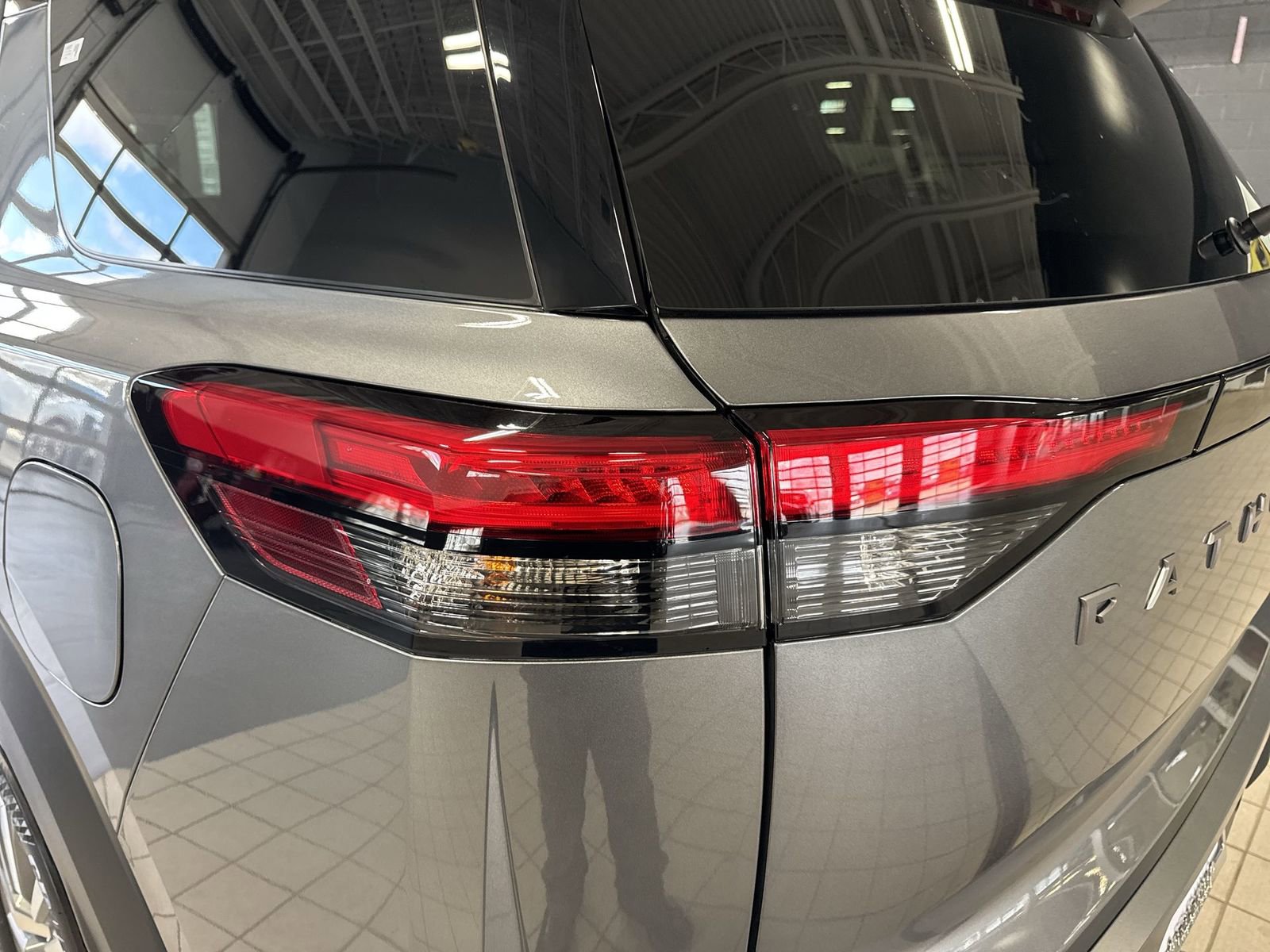 New 2026 Nissan Pathfinder SL AWD/4WD image 35