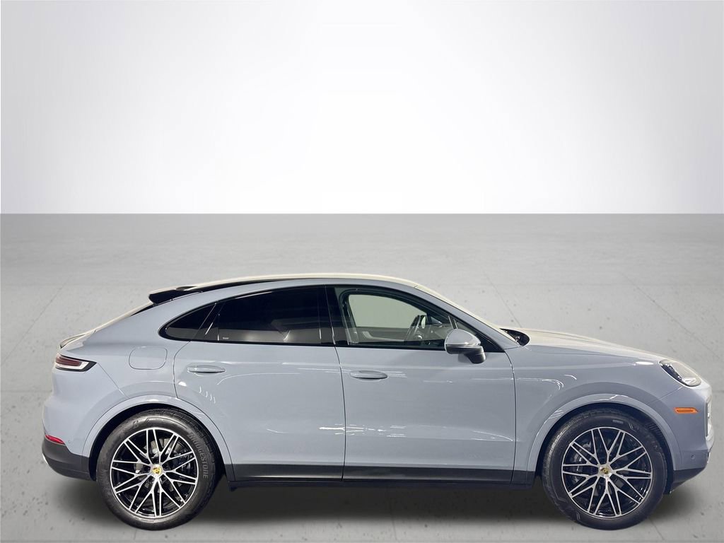 Used 2024 Porsche Cayenne Coupe w/ Premium Package Plus image 5
