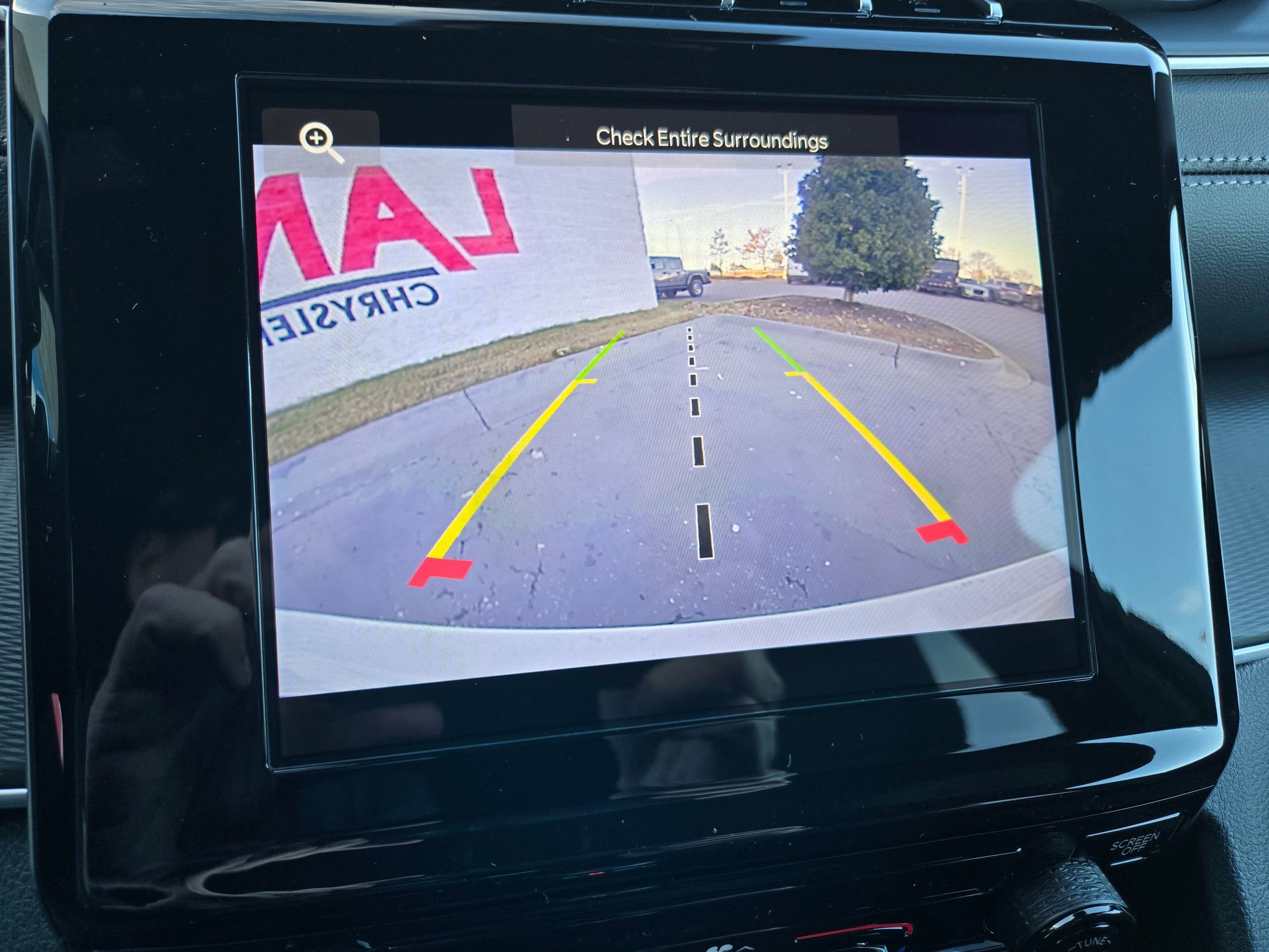 New 2025 Jeep Grand Cherokee Laredo image 29