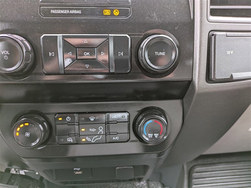Used 2022 Ford F250 XL w/ Power Equipment Group image 27