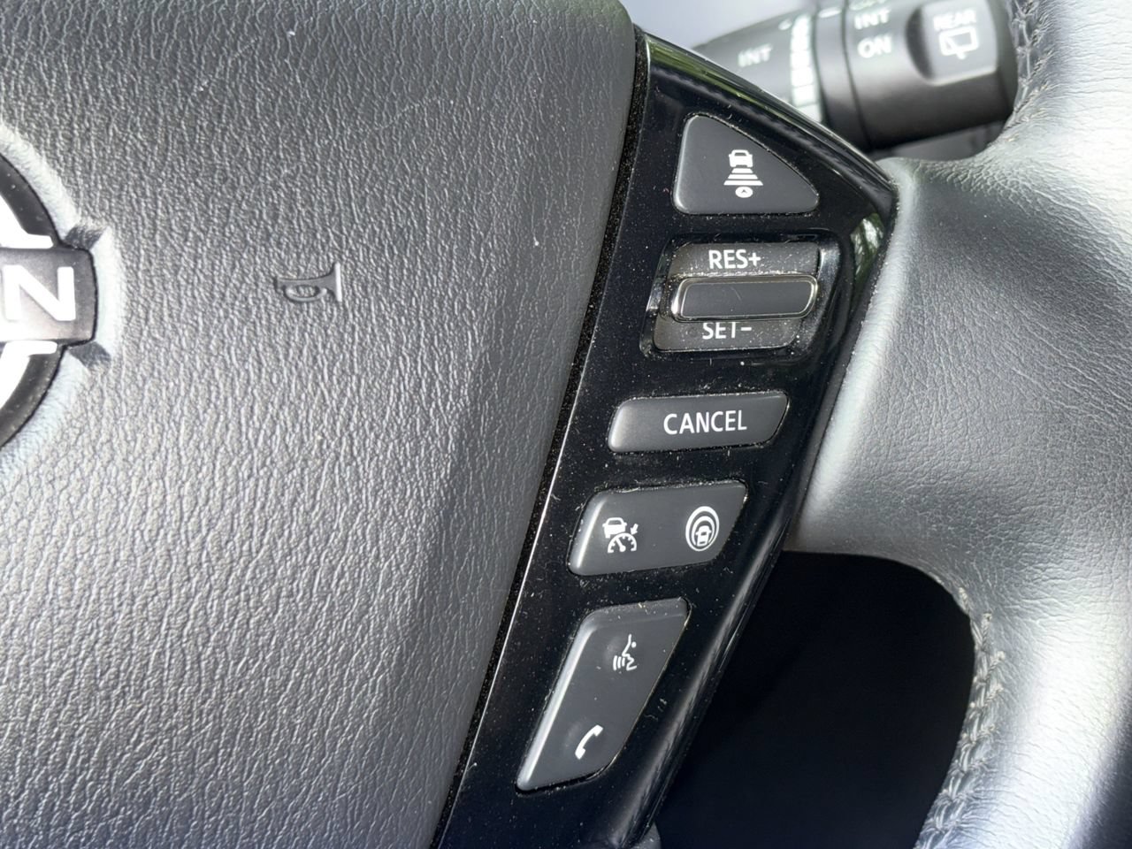 Used 2024 Nissan Armada SV AWD/4WD image 25
