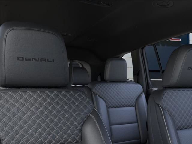 New 2026 GMC Acadia Denali w/ Super Cruise Package image 28