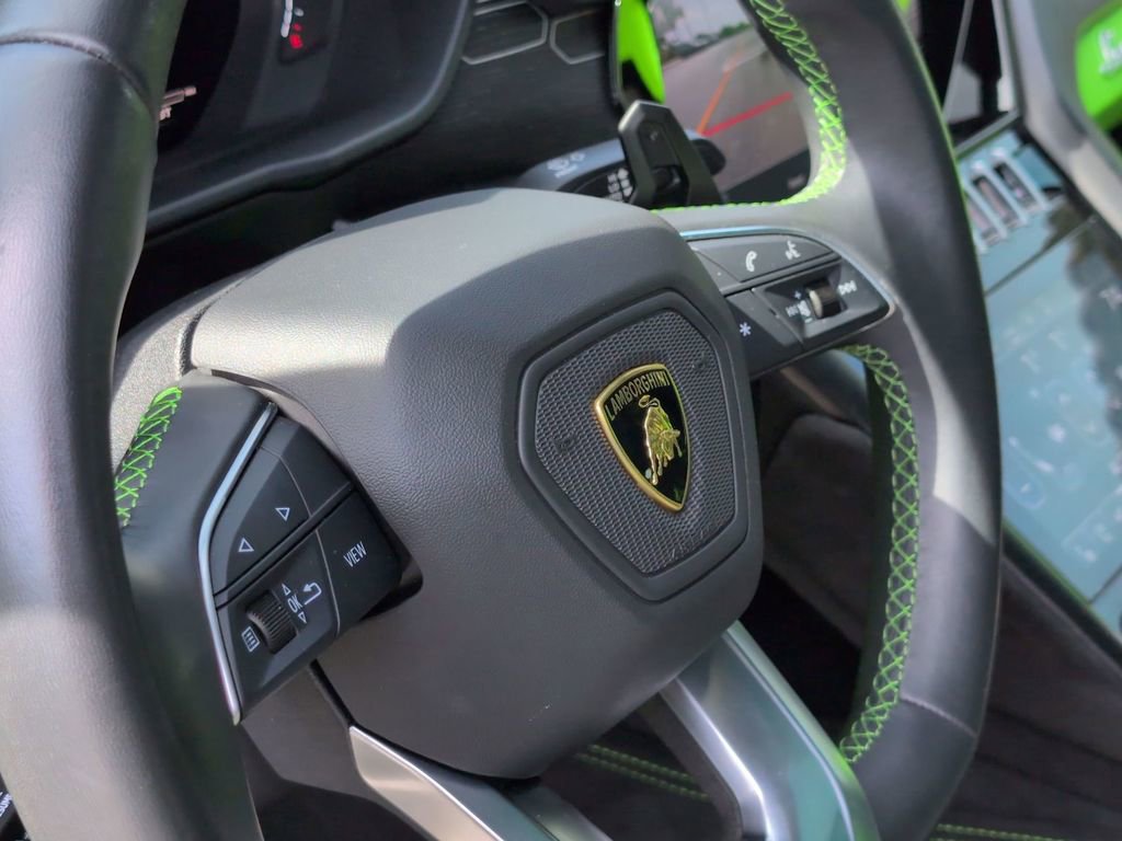 Used 2023 Lamborghini Urus S image 27