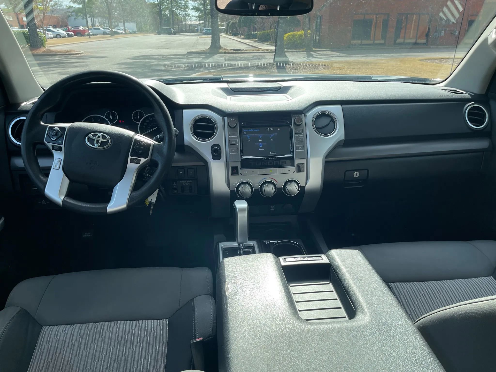 Used 2016 Toyota Tundra SR5 image 15