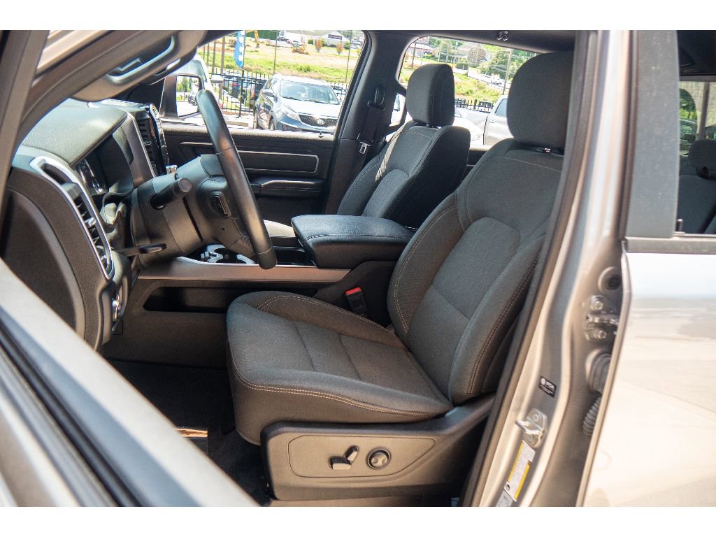 Used 2023 RAM 1500 Big Horn AWD/4WD image 10