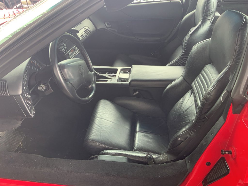 Used 1994 Chevrolet Corvette Coupe RWD image 5
