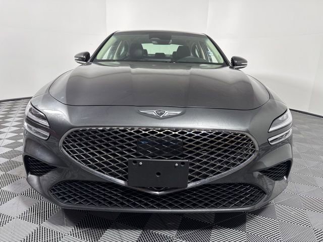Used 2025 Genesis G70 2.5T image 12