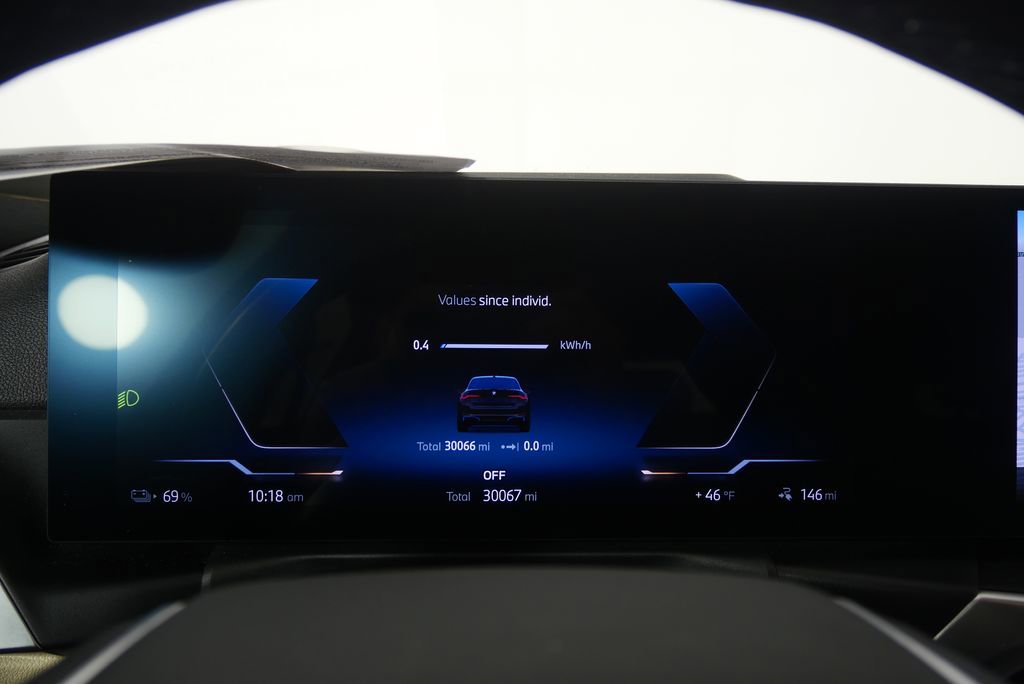 Certified 2024 BMW i4 eDrive35 w/ Premium Package image 20