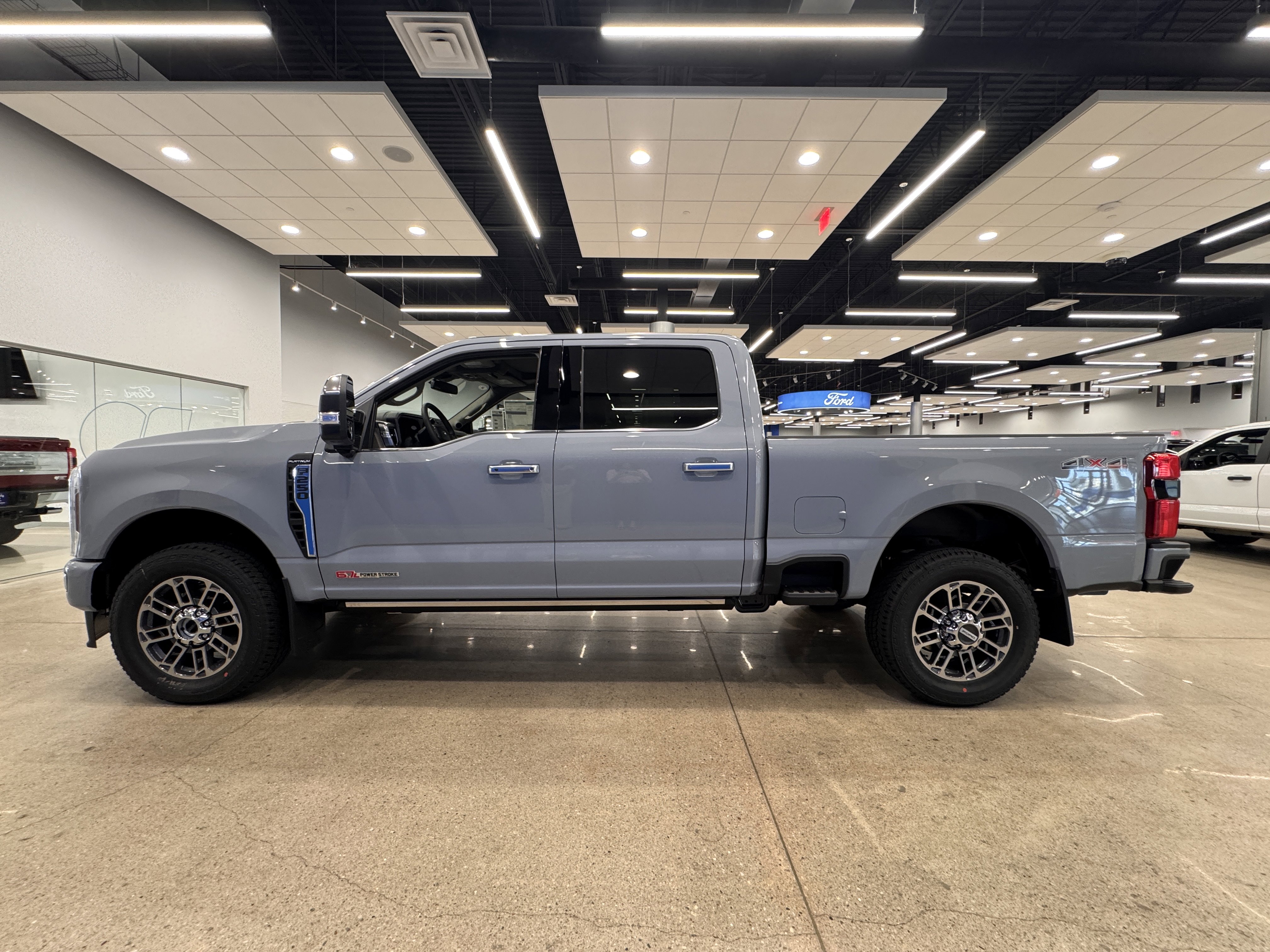 New 2025 Ford F250 Platinum w/ Platinum Plus Package image 5