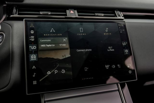 Used 2025 Land Rover Range Rover Velar S AWD/4WD image 30