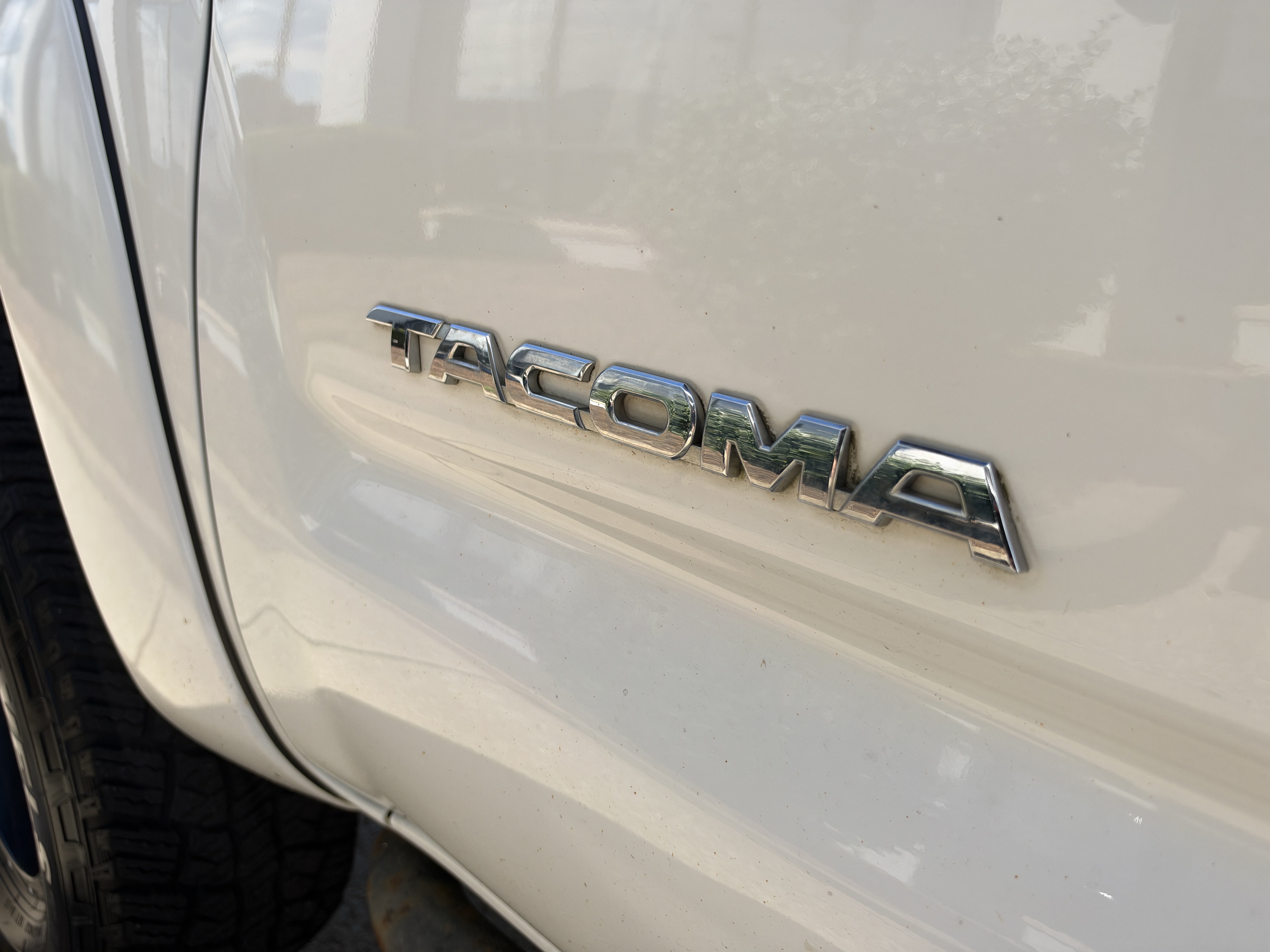 Used 2014 Toyota Tacoma 4x4 Double Cab w/ TRD Off-Road Package image 13