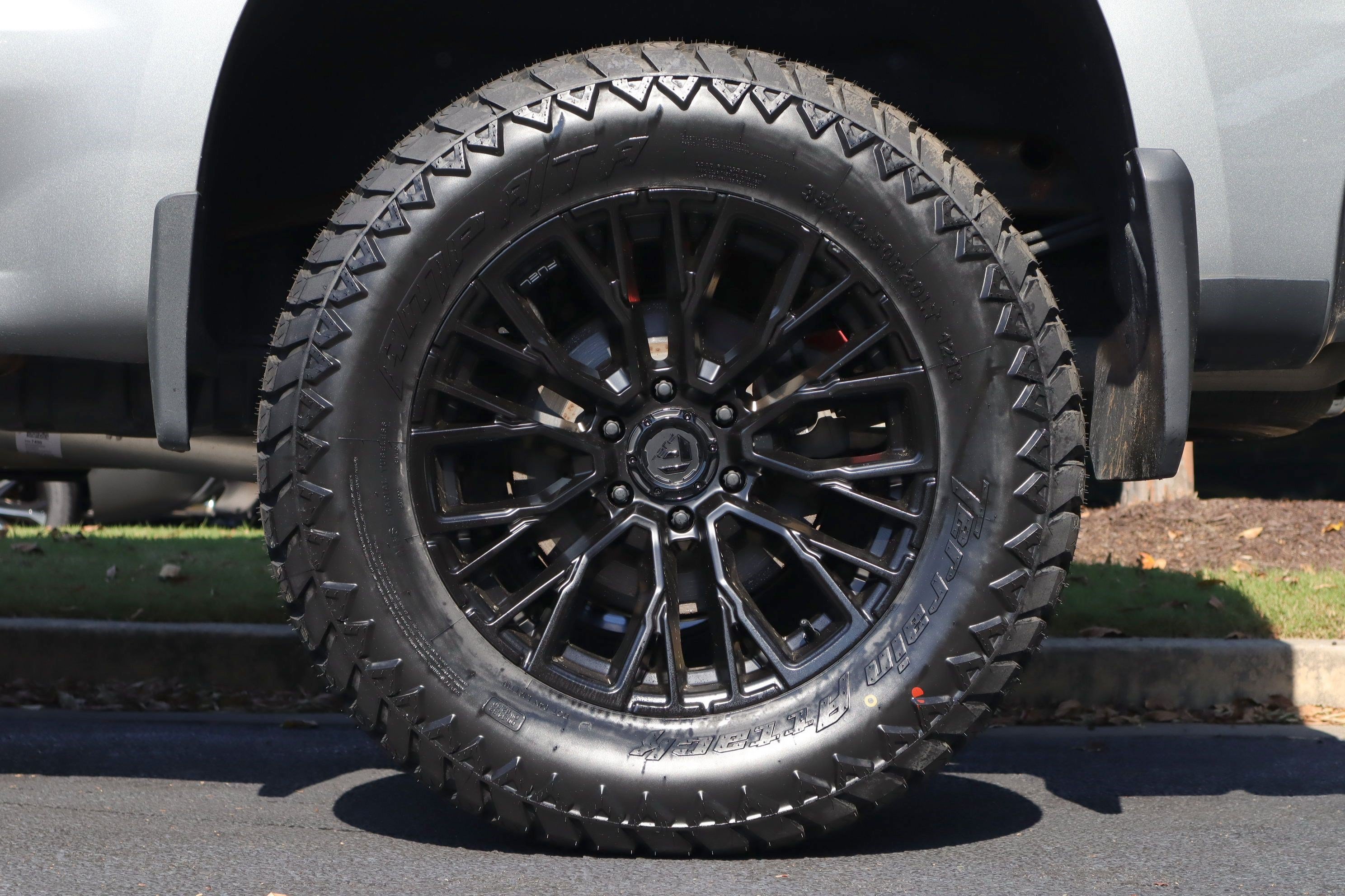 Used 2023 Chevrolet Silverado 1500 LT Trail Boss w/ Protection Package AWD/4WD image 6