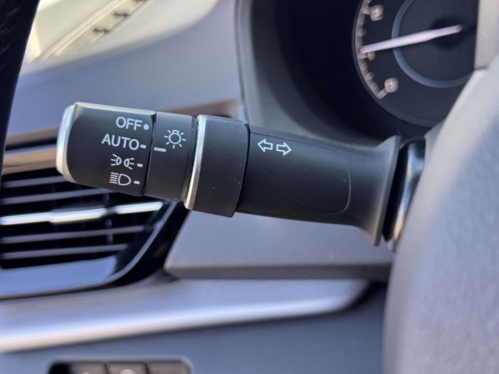 Certified 2023 Acura RDX w/ Technology Package image 23