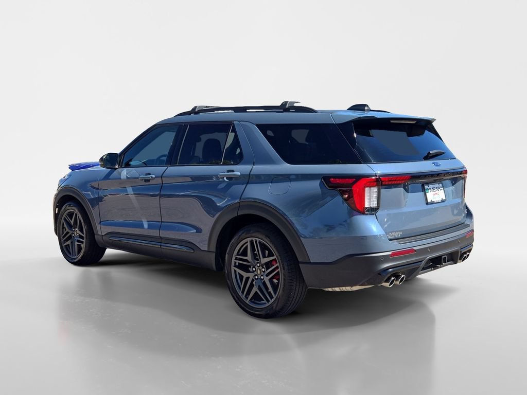 Used 2025 Ford Explorer ST w/ Sun And Sound Package AWD/4WD image 3