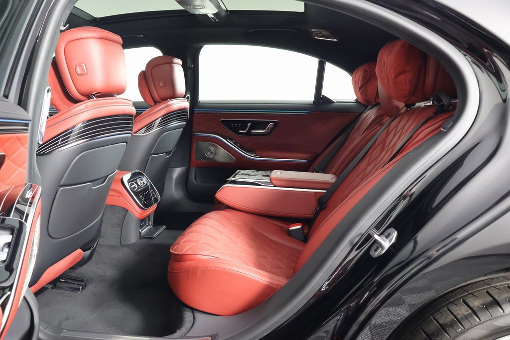 New 2027 Mercedes-Benz S 580 4MATIC Sedan image 6