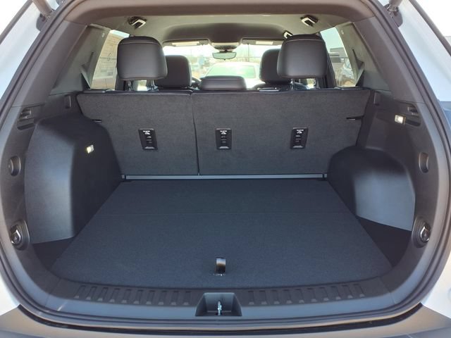 New 2026 Chevrolet Equinox LT w/ Convenience Package II FWD image 10
