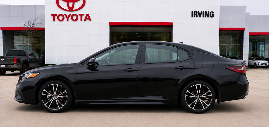 Used 2023 Nissan Altima 2.5 SR AWD/4WD image 9