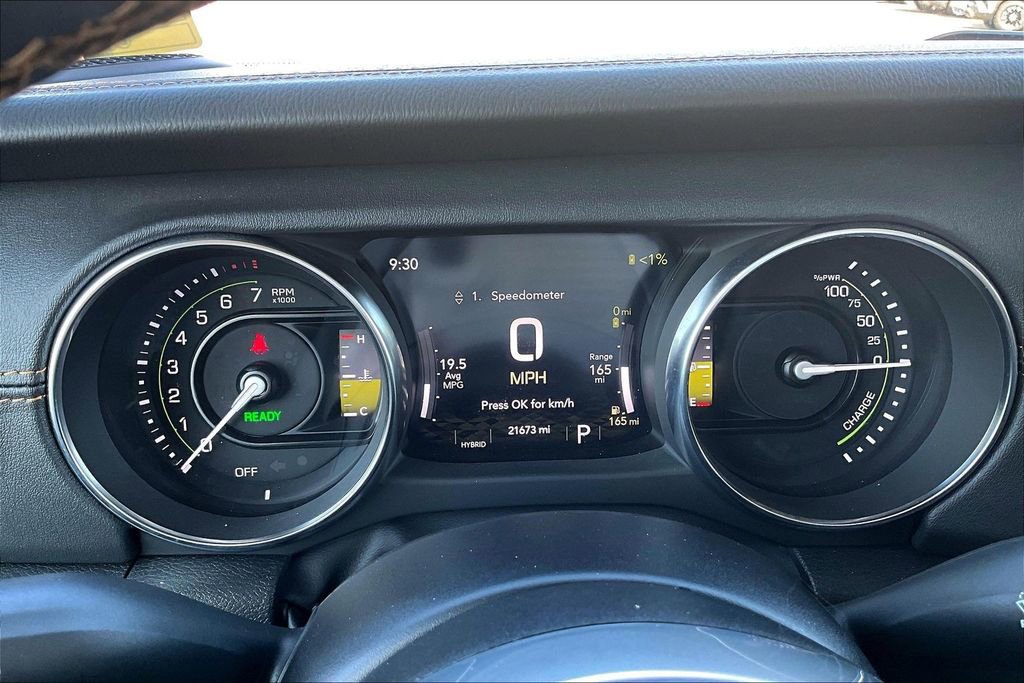 Used 2023 Jeep Wrangler Unlimited Sahara AWD/4WD image 13