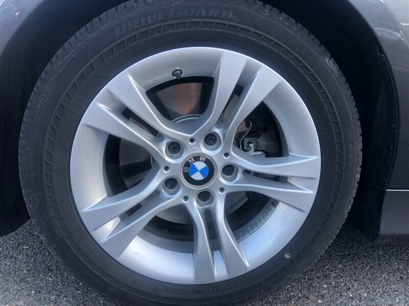 Used 2008 BMW 328i Sedan RWD image 14