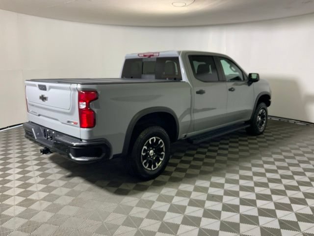 Used 2024 Chevrolet Silverado 1500 ZR2 w/ Technology Package AWD/4WD image 6