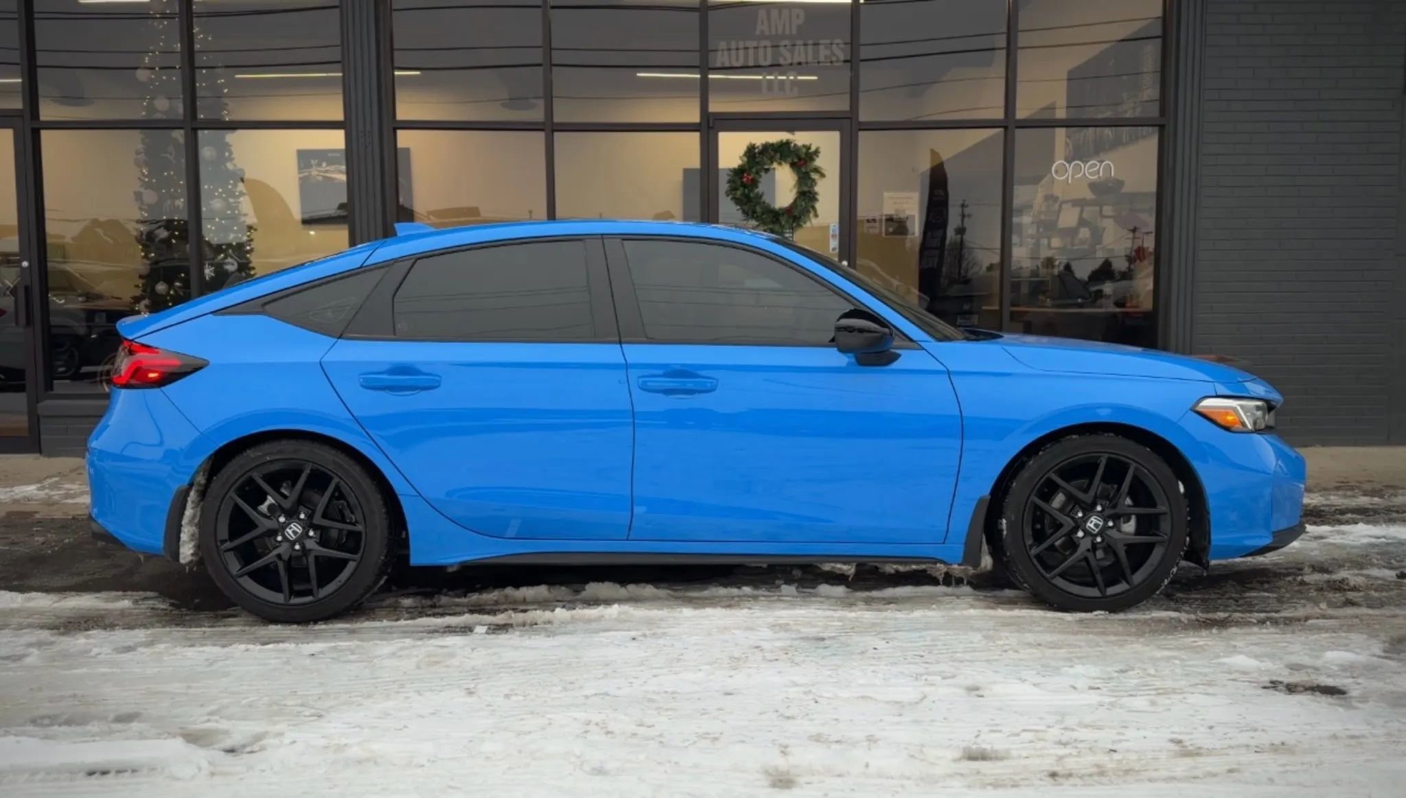 Used 2025 Honda Civic Sport image 2