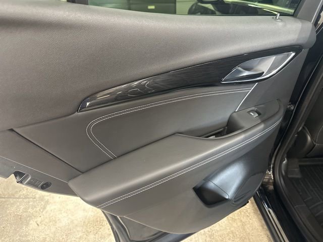 Used 2022 Buick Envision Essence w/ Safety Package image 51