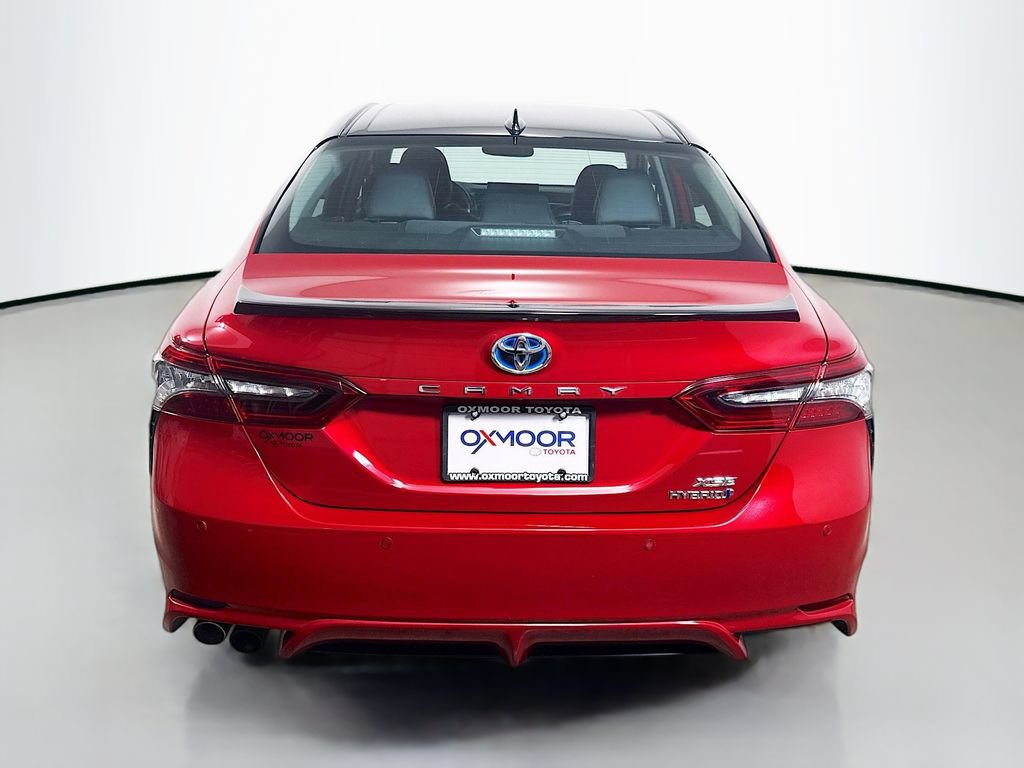 Used 2021 Toyota Camry XSE w/ Navigation Upgrade Package FWD image 6