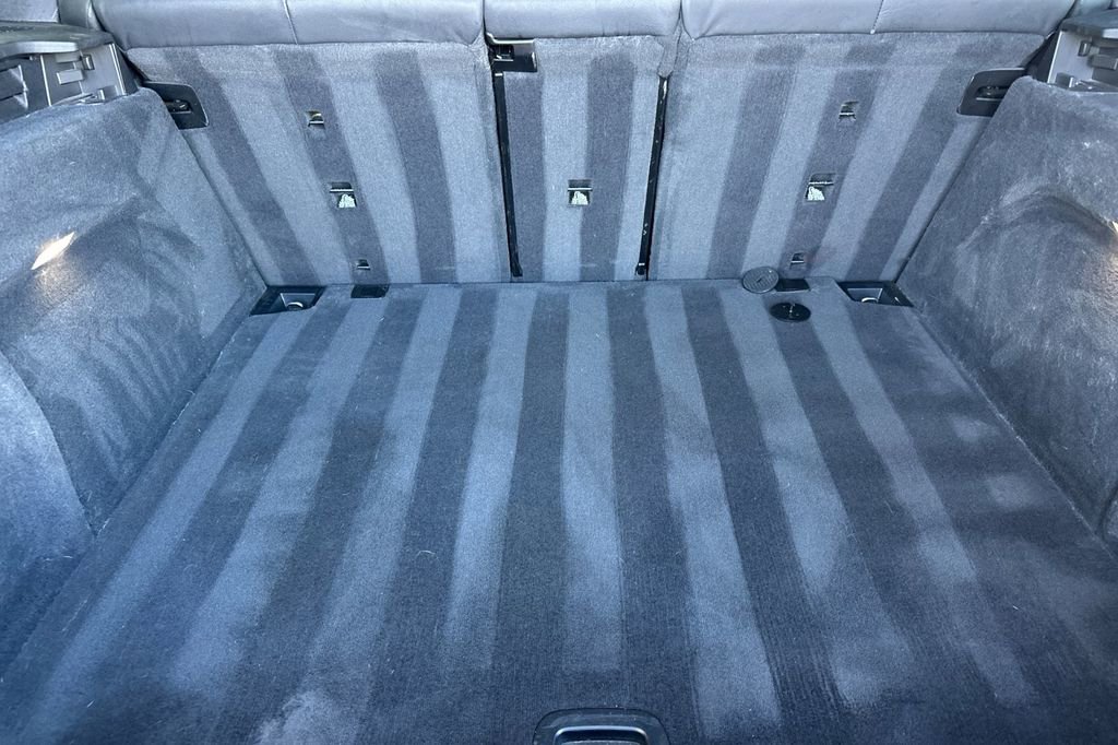 Used 2021 BMW X5 xDrive40i w/ M Sport Package image 16