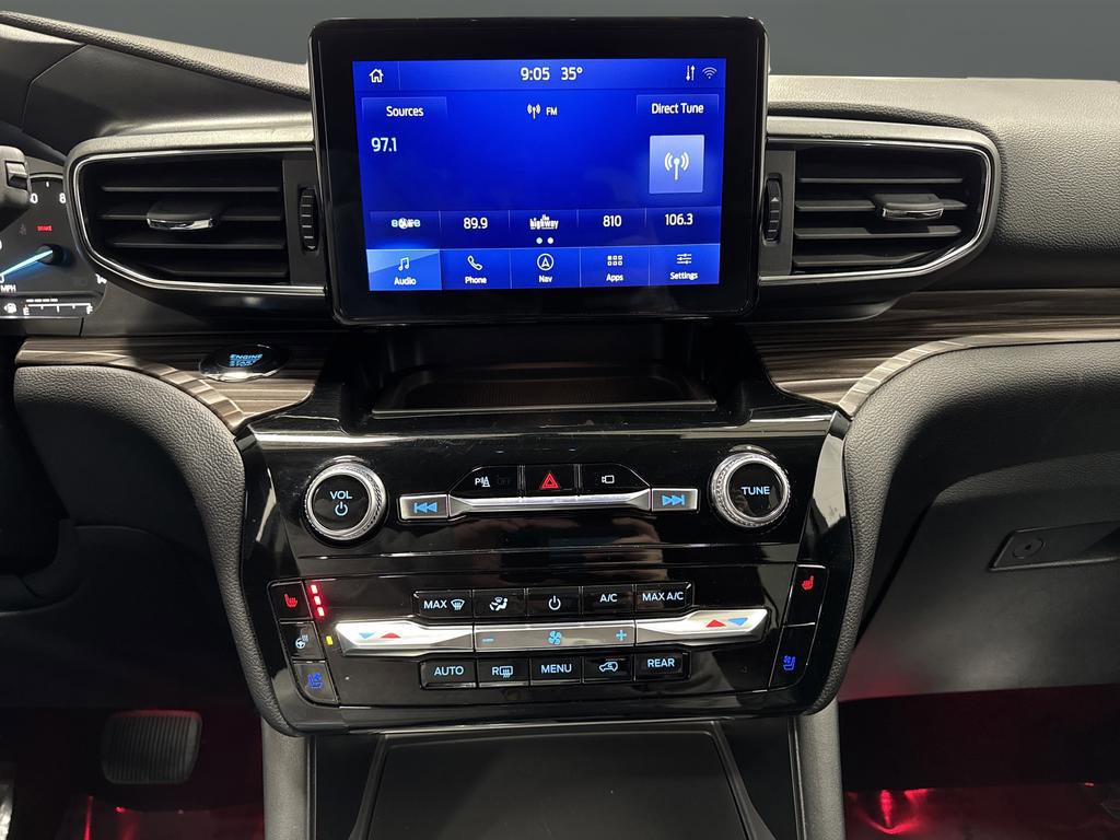 Used 2023 Ford Explorer Limited image 9