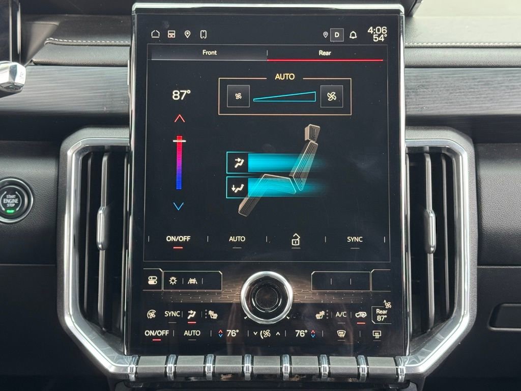 Used 2024 GMC Acadia Elevation image 23