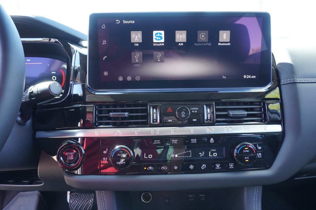 New 2026 Nissan Pathfinder Platinum FWD image 21