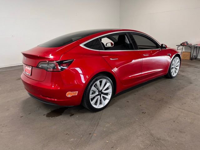 Used 2020 Tesla Model 3 Standard Range Plus image 3