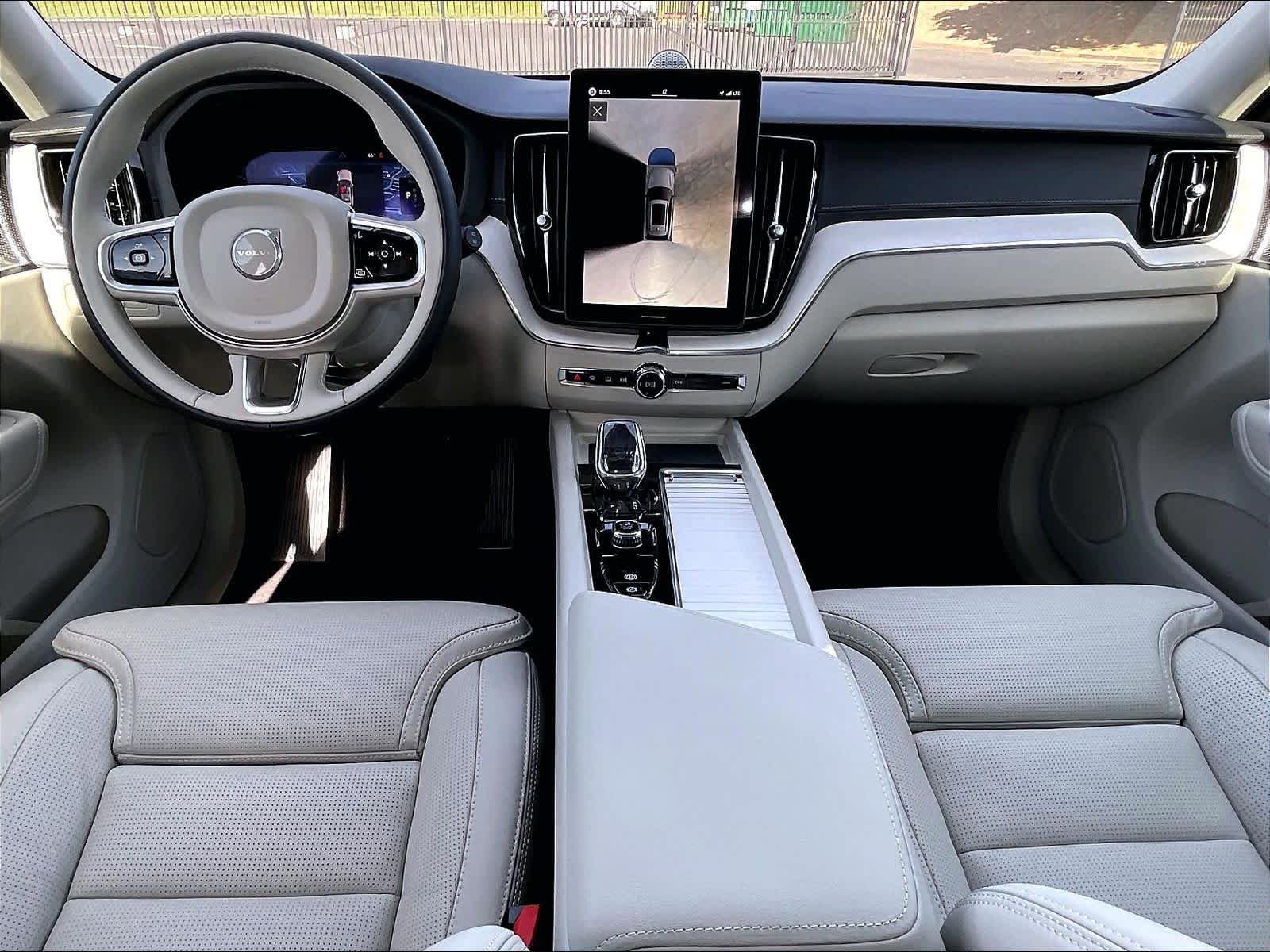 New 2026 Volvo XC60 T8 Ultra w/ Climate Package AWD/4WD image 7