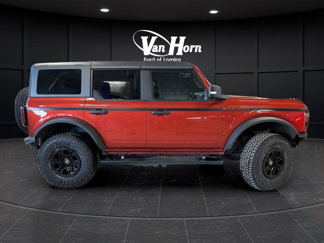 Used 2023 Ford Bronco Wildtrak AWD/4WD image 2