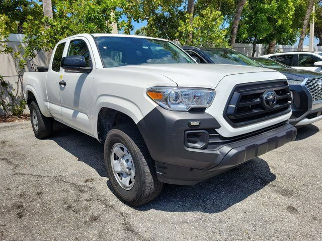 Used 2023 Toyota Tacoma SR AWD/4WD image 11